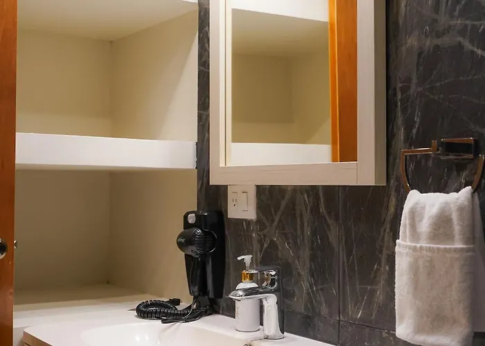 Hacienda La Floresta Hotel 4*